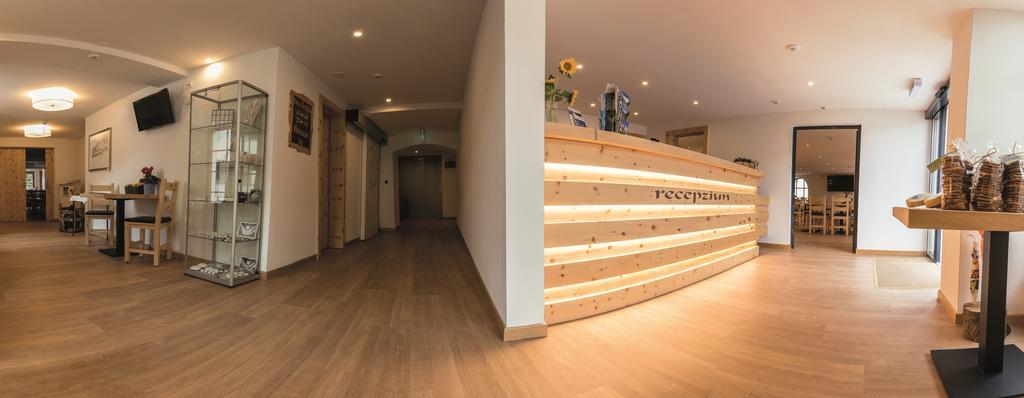 Hotel Helvetia Müstair المظهر الخارجي الصورة