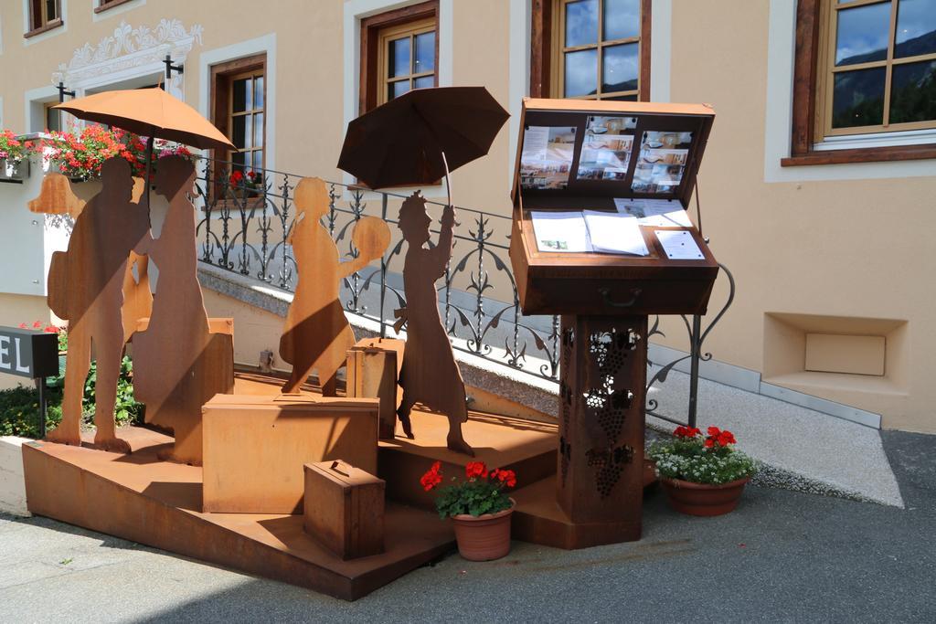 Hotel Helvetia Müstair المظهر الخارجي الصورة